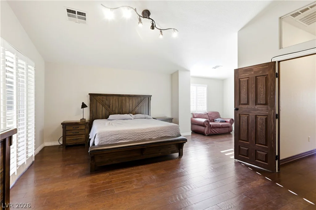 10777 Hunter Mountain, Las Vegas, NV 89129
