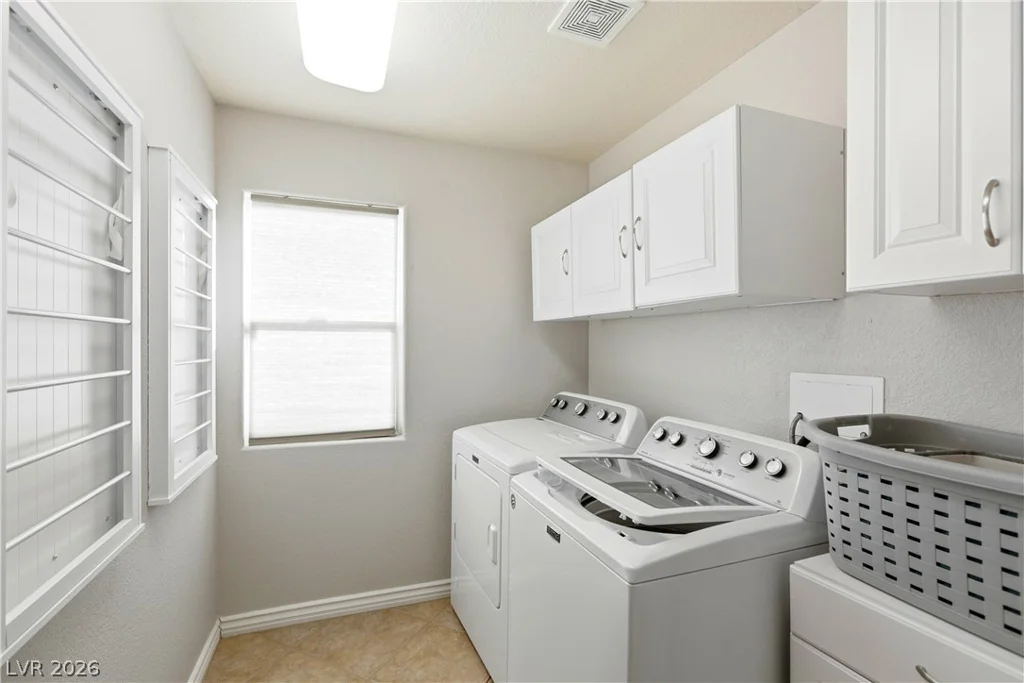 10777 Hunter Mountain, Las Vegas, NV 89129