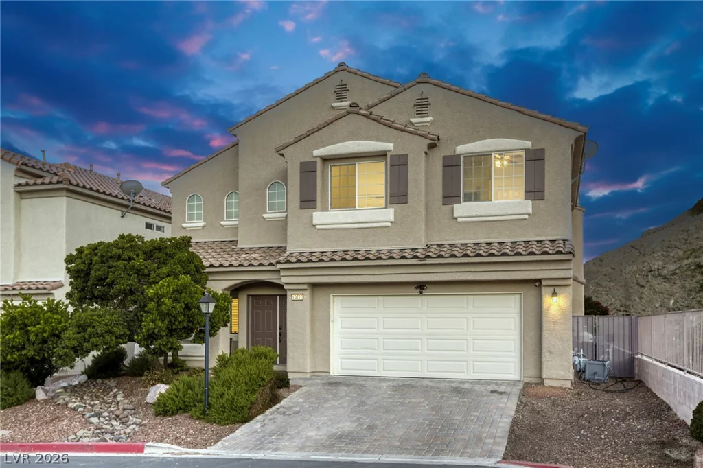 10777 Hunter Mountain, Las Vegas, NV 89129