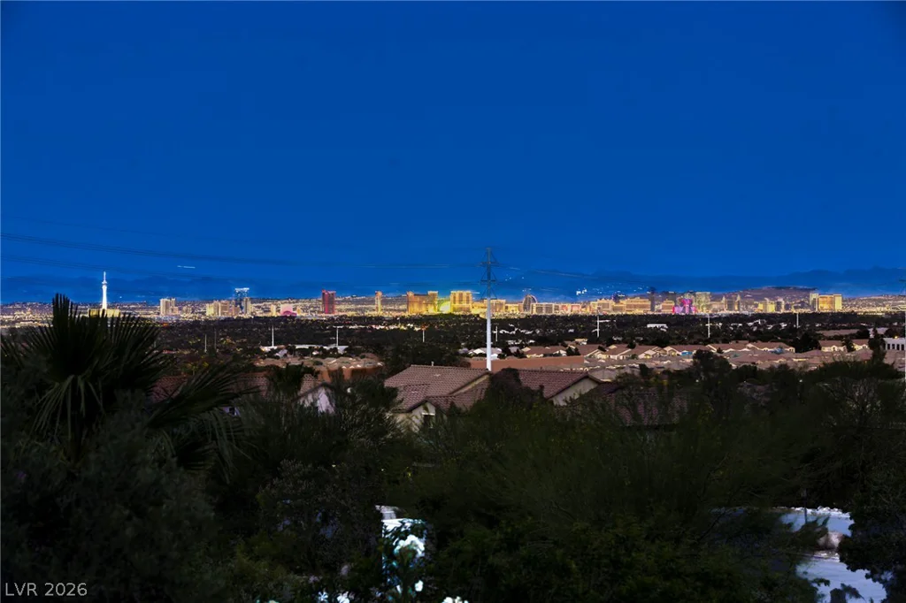 10777 Hunter Mountain, Las Vegas, NV 89129