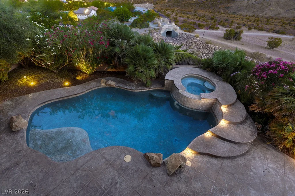10777 Hunter Mountain, Las Vegas, NV 89129