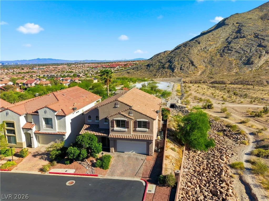 10777 Hunter Mountain, Las Vegas, NV 89129