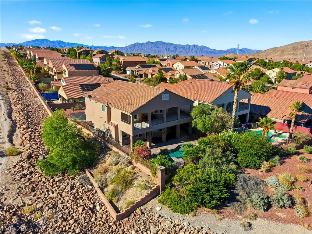 10777 Hunter Mountain, Las Vegas, NV 89129