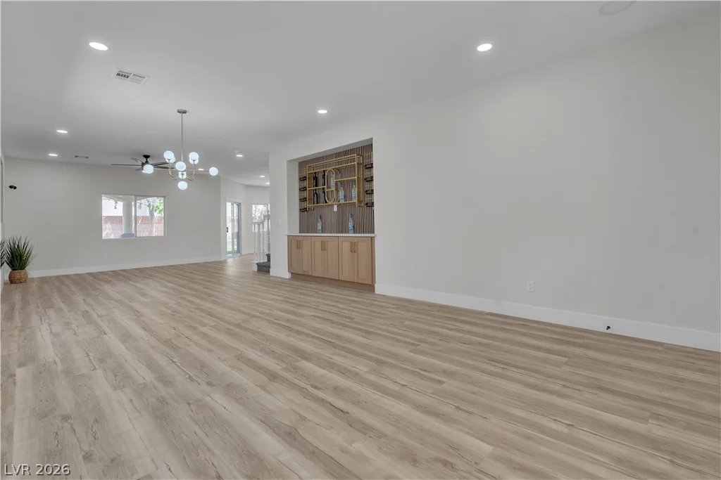6408 Casamar, North Las Vegas, NV 89086
