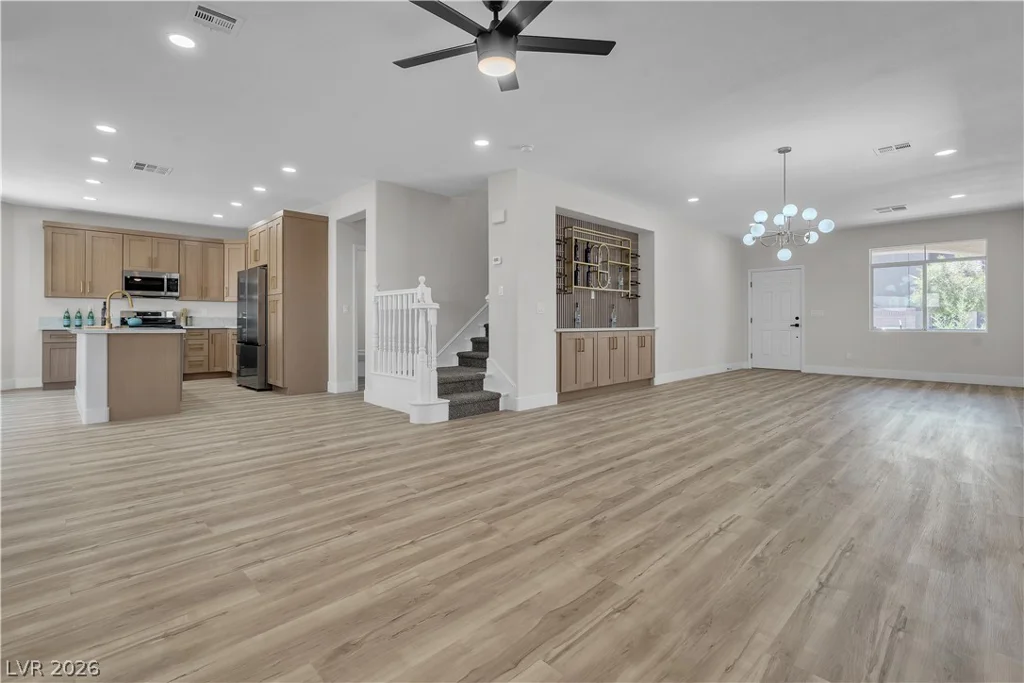 6408 Casamar, North Las Vegas, NV 89086