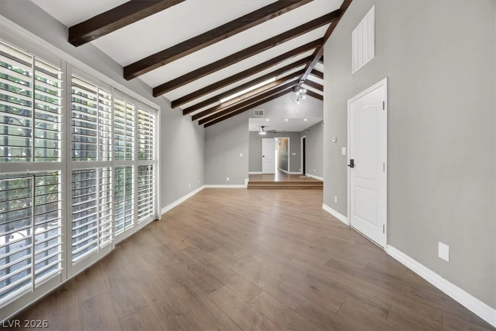 3137 Bel Air, Las Vegas, NV 89109