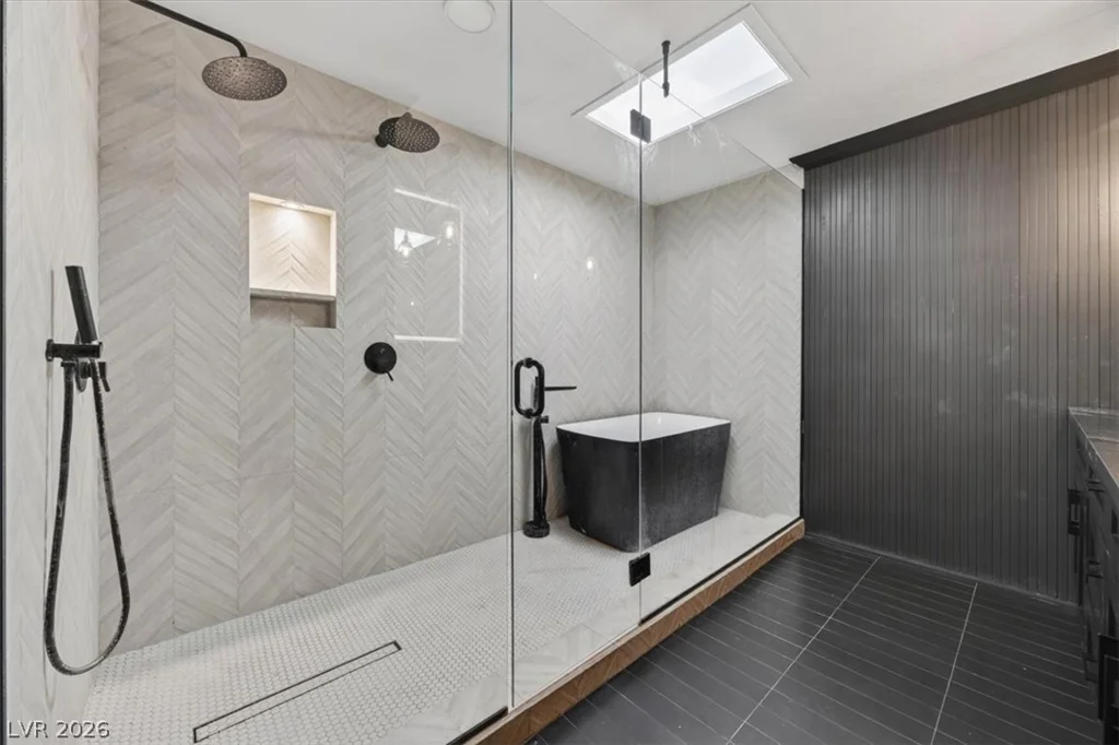 3137 Bel Air, Las Vegas, NV 89109