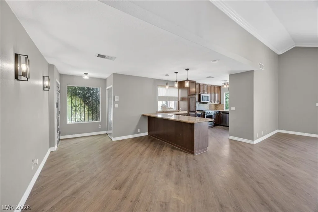 3137 Bel Air, Las Vegas, NV 89109