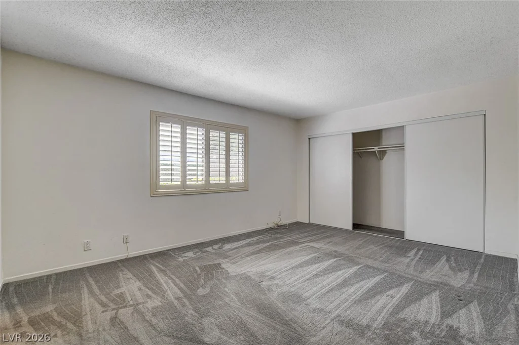 2457 El Paseo, Las Vegas, NV 89121