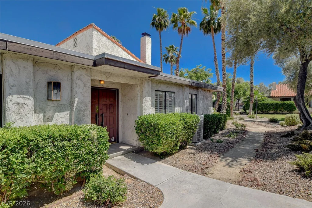 2457 El Paseo, Las Vegas, NV 89121