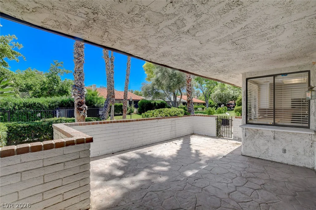 2457 El Paseo, Las Vegas, NV 89121