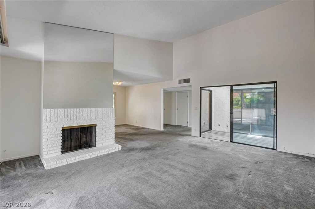 2457 El Paseo, Las Vegas, NV 89121