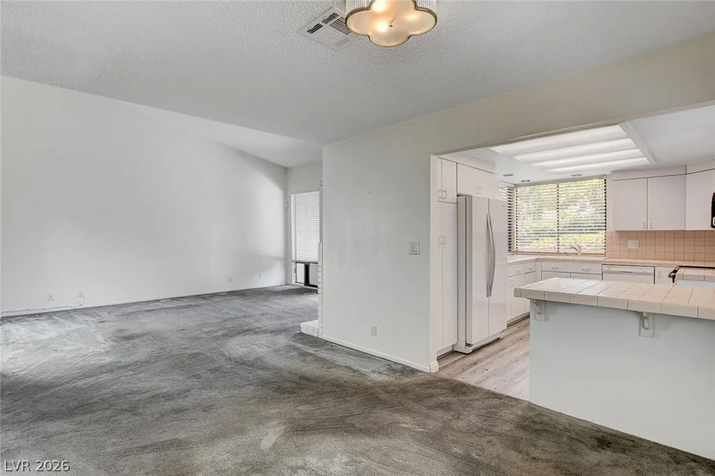 2457 El Paseo, Las Vegas, NV 89121