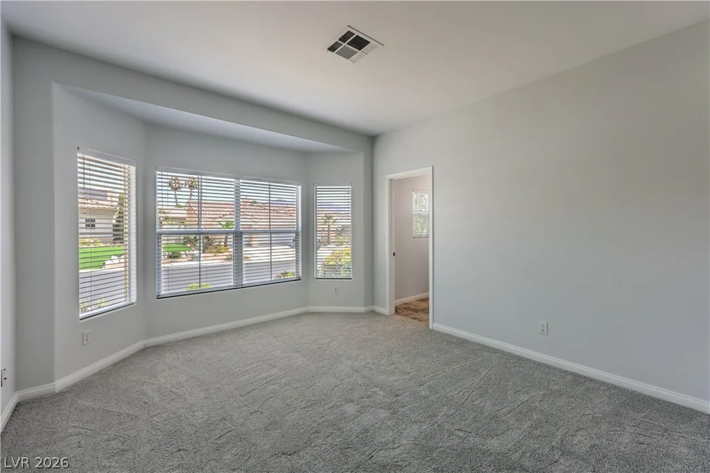7411 Bridlehorne, Las Vegas, NV 89131