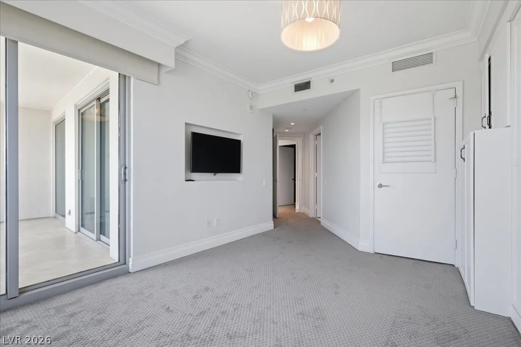 222 Karen, Las Vegas, NV 89109