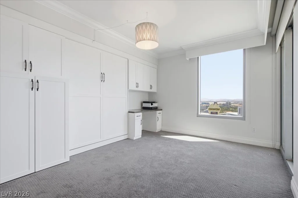 222 Karen, Las Vegas, NV 89109