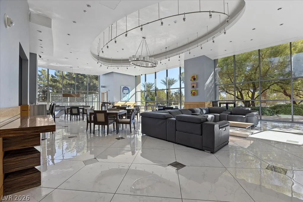 222 Karen, Las Vegas, NV 89109