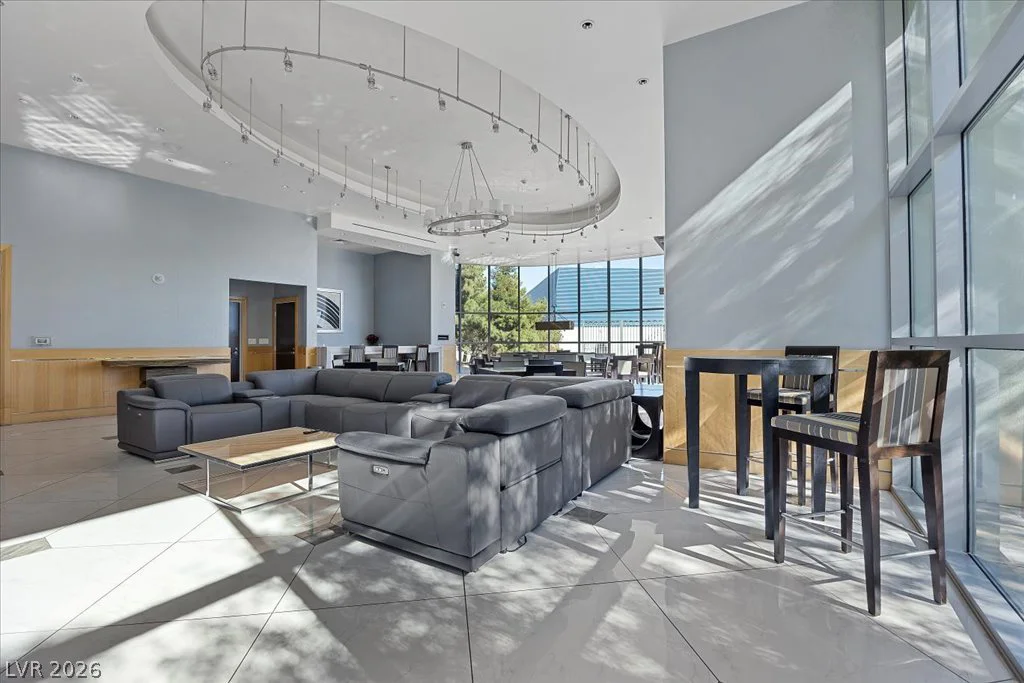 222 Karen, Las Vegas, NV 89109