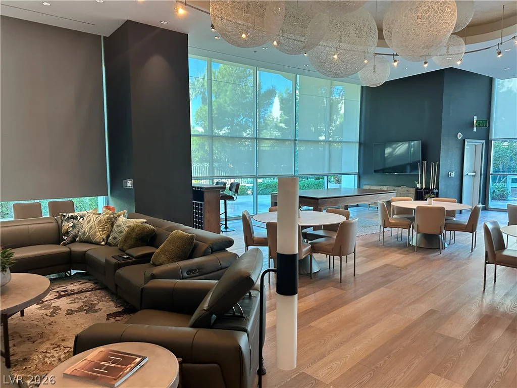 222 Karen, Las Vegas, NV 89109