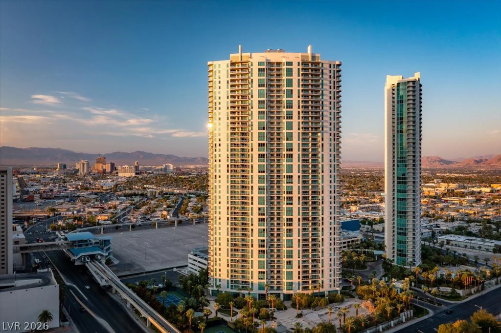 222 Karen, Las Vegas, NV 89109