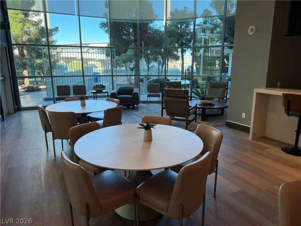 222 Karen, Las Vegas, NV 89109