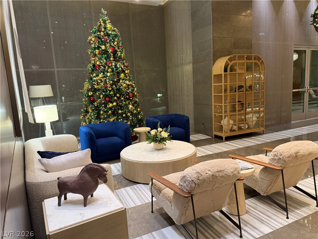 222 Karen, Las Vegas, NV 89109