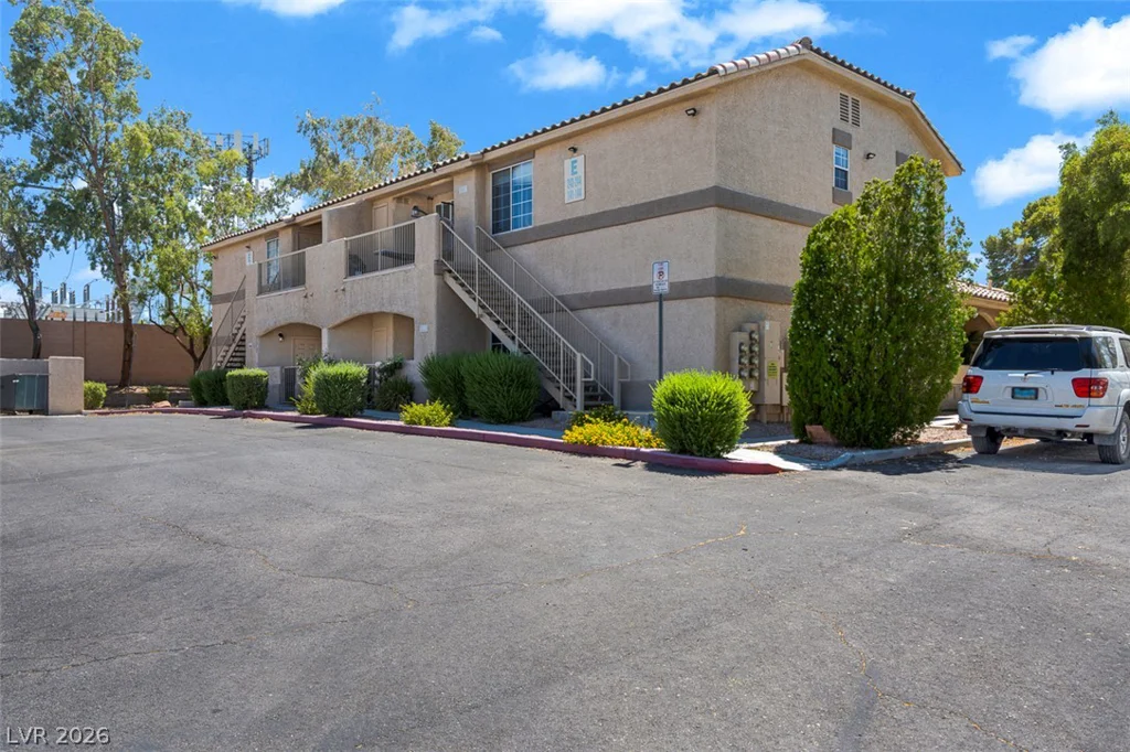 1401 Michael, Las Vegas, NV 89108