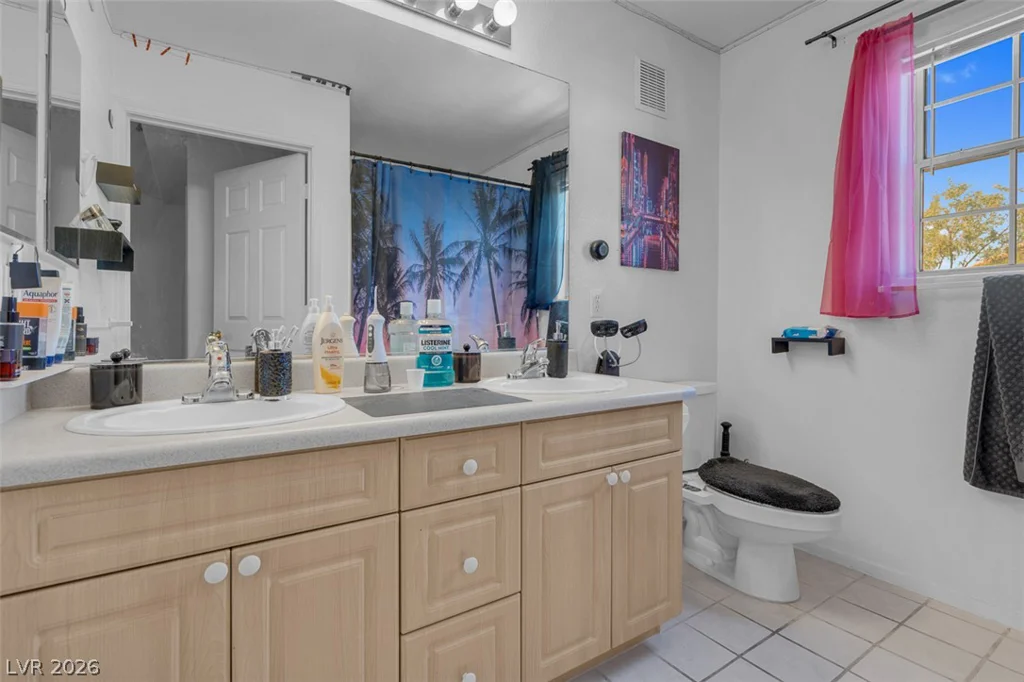 1401 Michael, Las Vegas, NV 89108