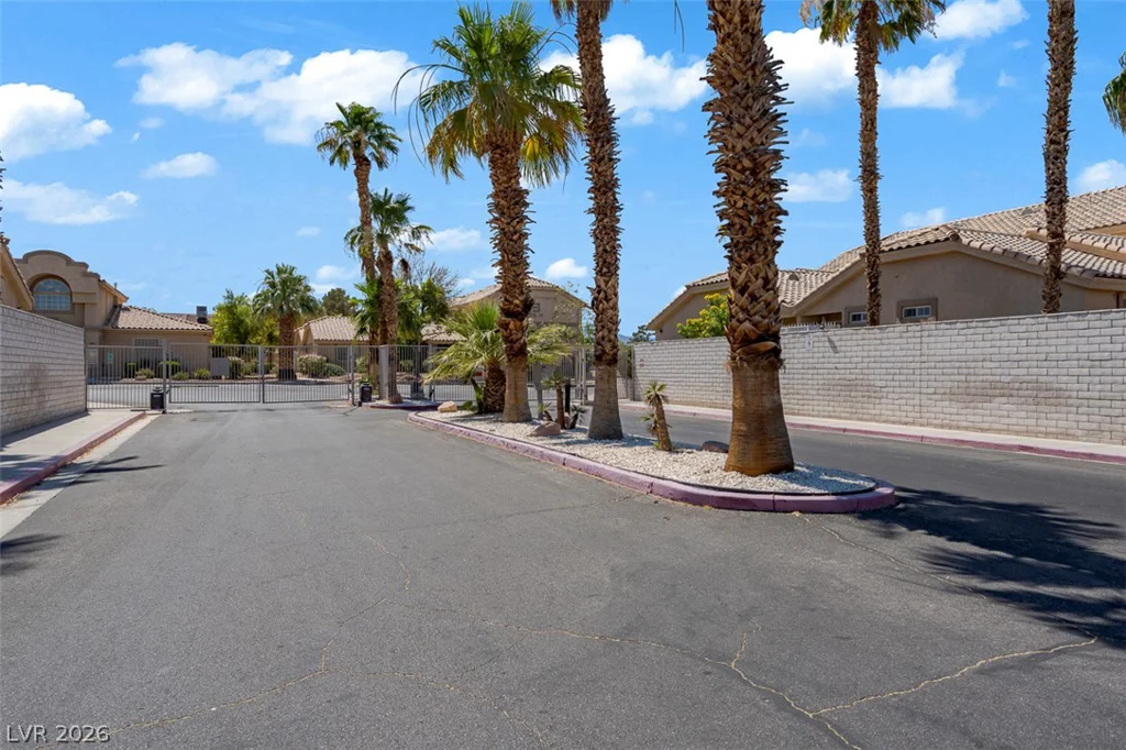 1401 Michael, Las Vegas, NV 89108
