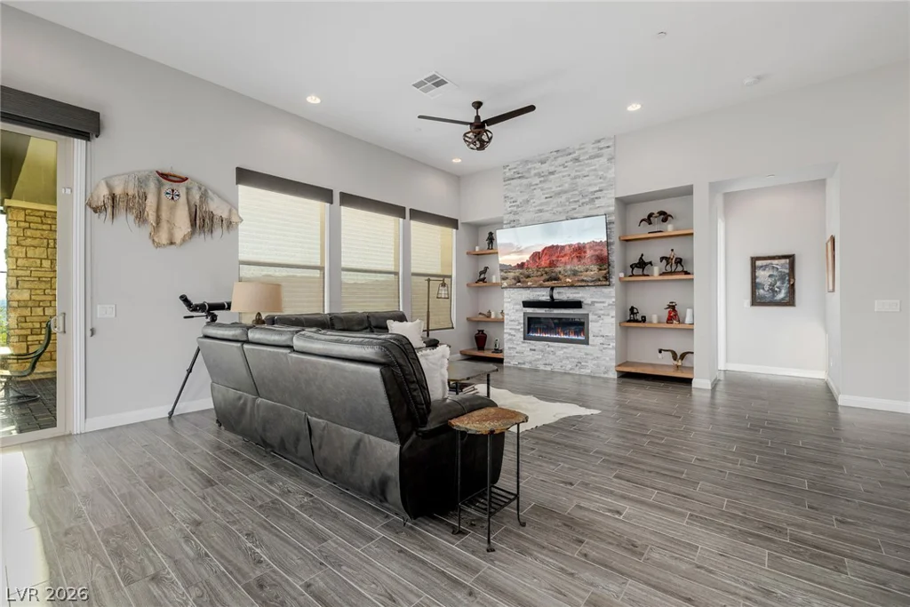 21 Costa Tropical, Henderson, NV 89011