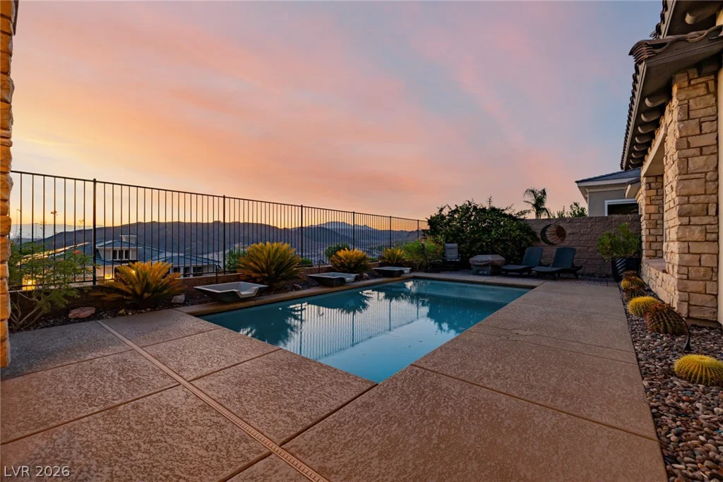 21 Costa Tropical, Henderson, NV 89011