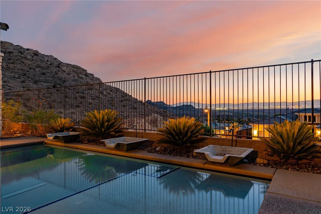 21 Costa Tropical, Henderson, NV 89011