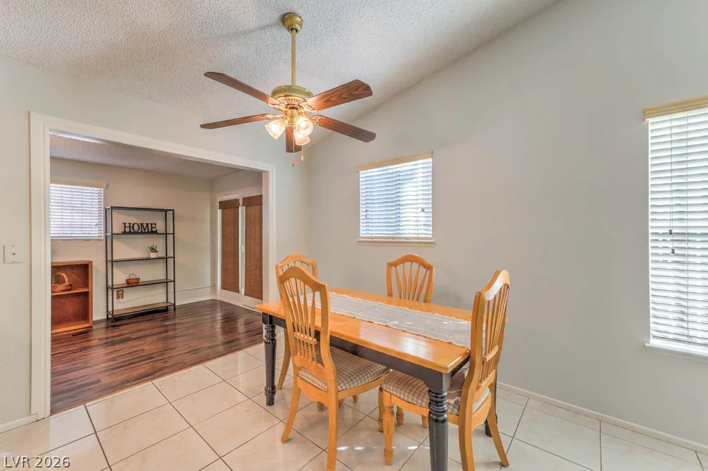 4421 Mossy Rock, Las Vegas, NV 89108