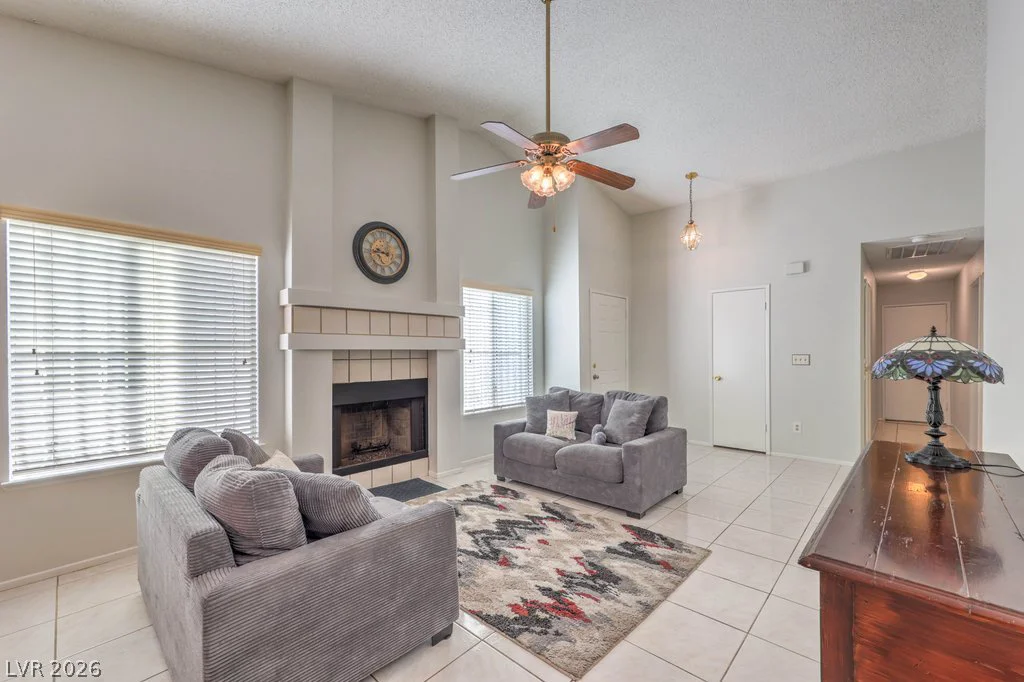 4421 Mossy Rock, Las Vegas, NV 89108