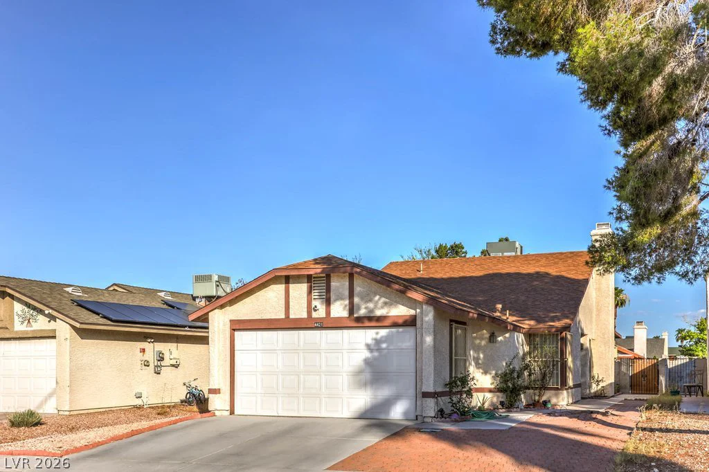 4421 Mossy Rock, Las Vegas, NV 89108
