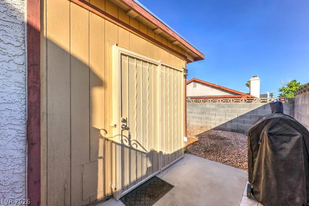 4421 Mossy Rock, Las Vegas, NV 89108