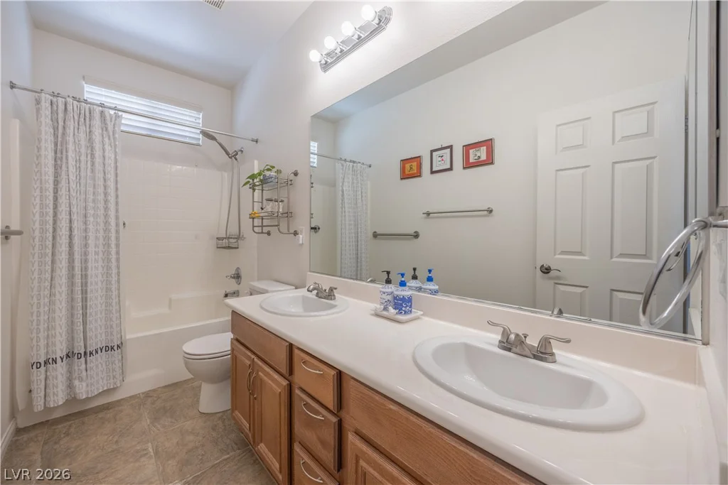 1828 Moonglow Peak, North Las Vegas, NV 89084