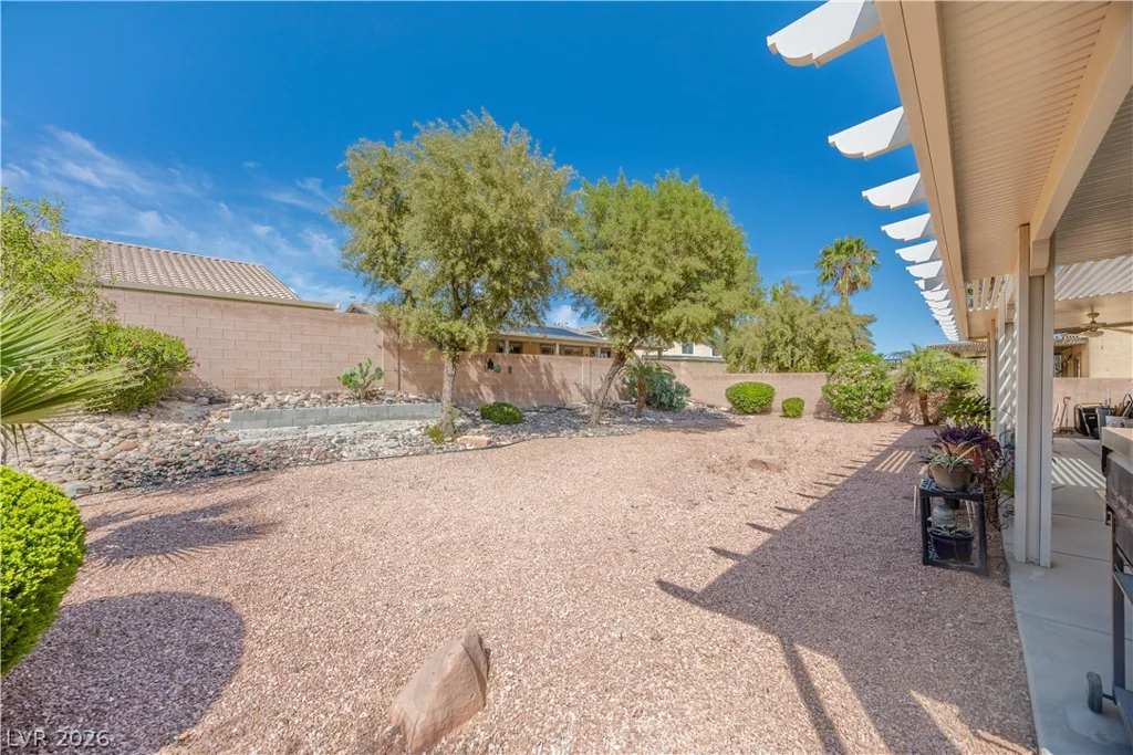 1828 Moonglow Peak, North Las Vegas, NV 89084