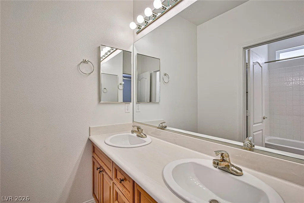 9061 Heavenly Valley, Las Vegas, NV 89147