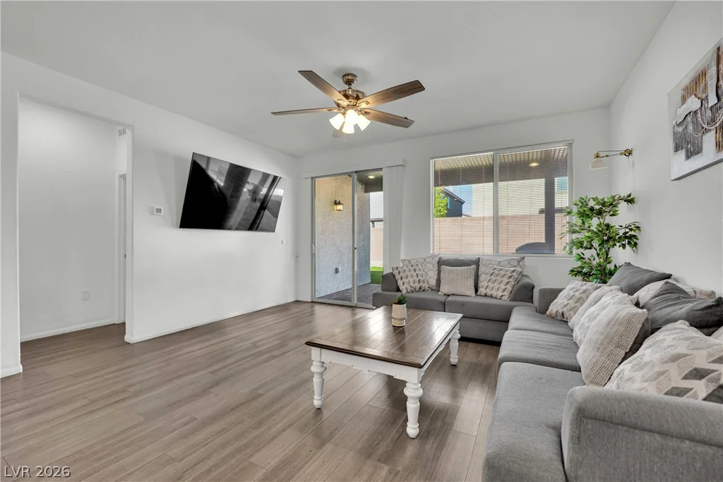 7019 Stone Cactus, North Las Vegas, NV 89086