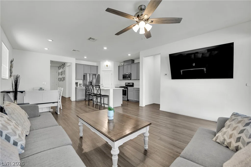 7019 Stone Cactus, North Las Vegas, NV 89086