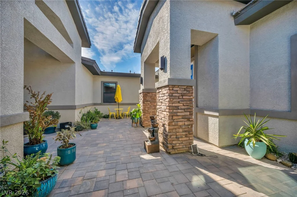 9520 Ponderay, Las Vegas, NV 89149
