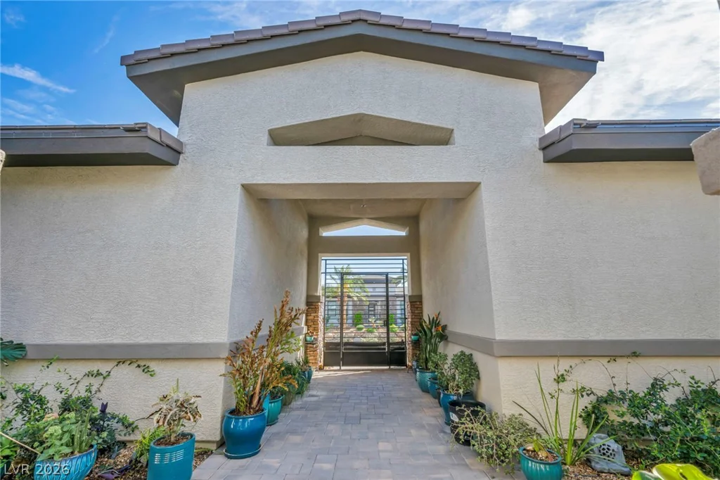9520 Ponderay, Las Vegas, NV 89149