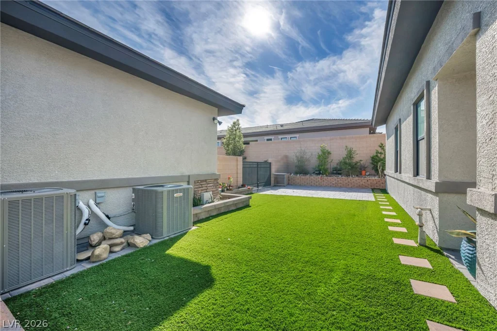 9520 Ponderay, Las Vegas, NV 89149