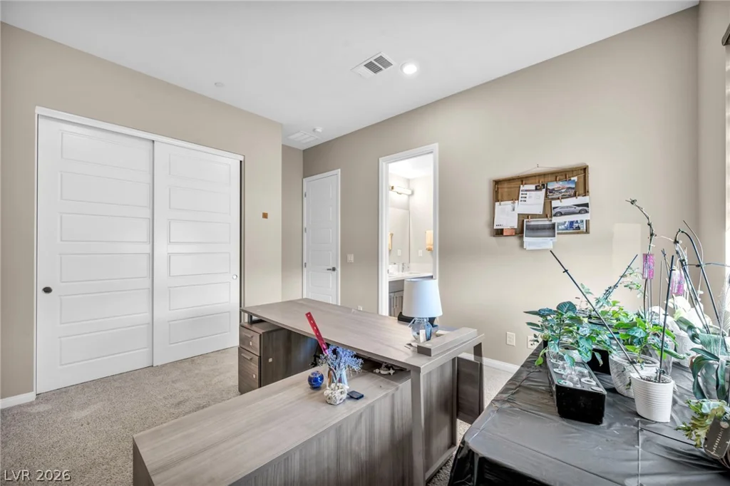 9520 Ponderay, Las Vegas, NV 89149