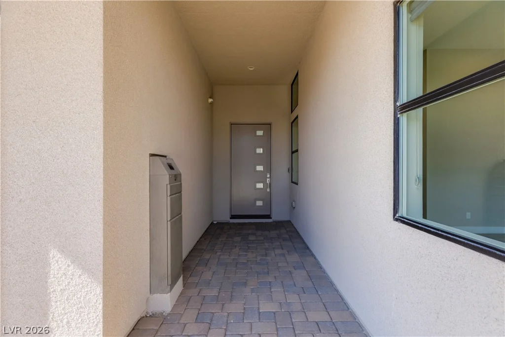 10736 Patina Hills, Las Vegas, NV 89135