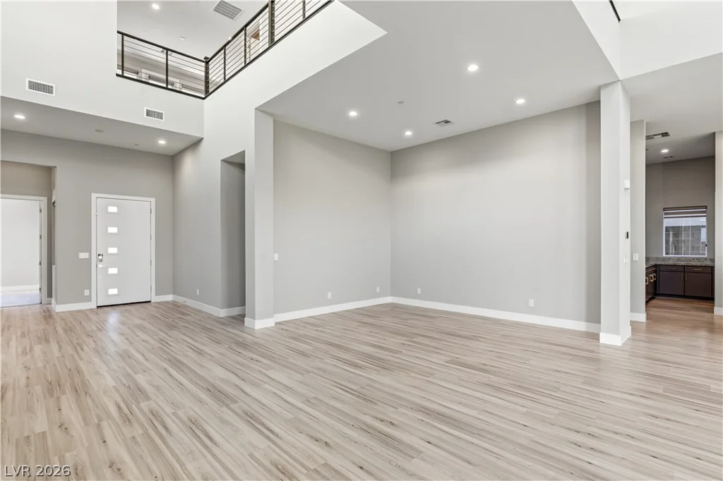 10736 Patina Hills, Las Vegas, NV 89135