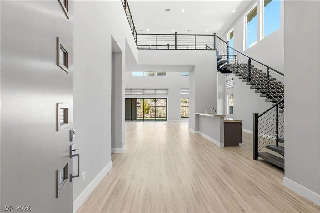 10736 Patina Hills, Las Vegas, NV 89135