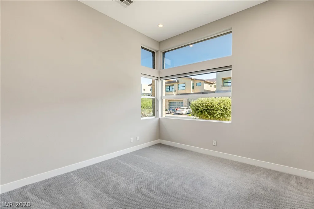 10736 Patina Hills, Las Vegas, NV 89135