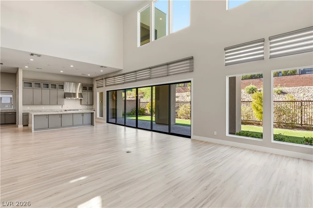 10736 Patina Hills, Las Vegas, NV 89135